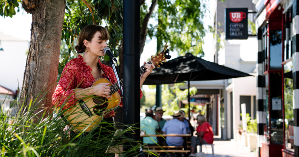 North Adelaide acoustic performer
